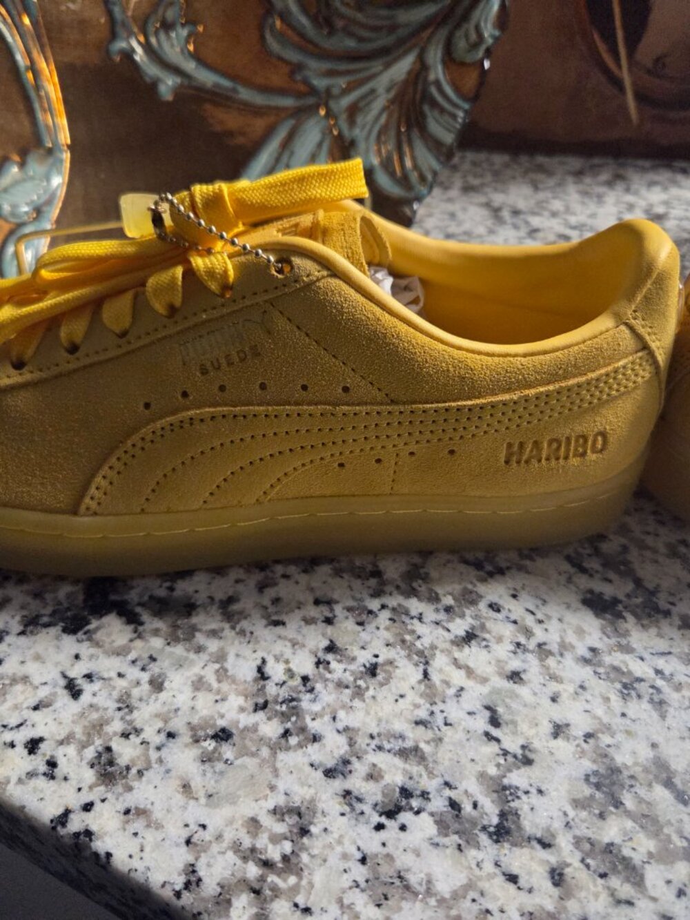 Puma x Haribo Suede Gold– S Size 8 (6C) - Picture 8 of 9